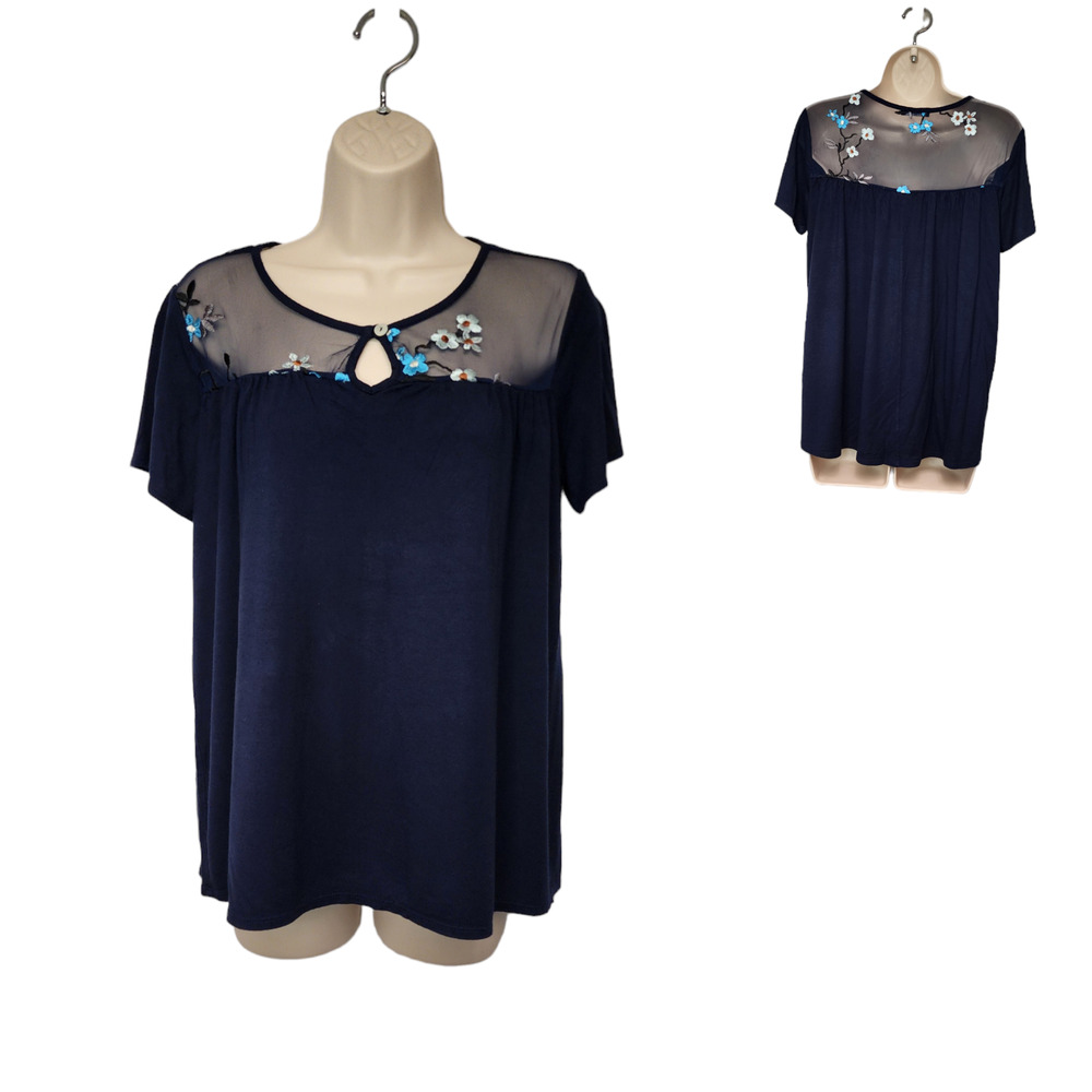 Cha Cha Vente Round Neck Embroidered Lace Short Sleeve Blouse Navy Blue Size MP